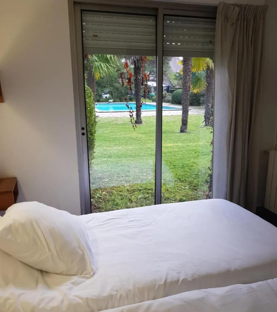 La Chaumiere Du Bois Hotel Ibos